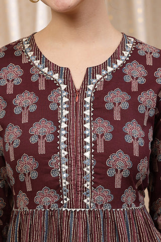 Detailed shot of the Cotton fabric and color/print of the Ethnic Cotton Tiered Kurti for Feeding Kurti.