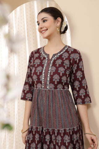 Back view of the Ethnic Cotton Tiered Kurti for Feeding Kurti, showcasing the flowing tiered style.