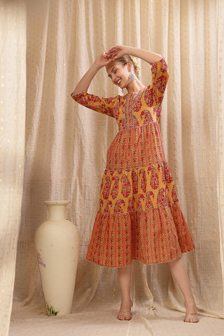 The Cotton Ethnic Cotton Tiered Kurti for Feeding Kurti featuring discreet nursing zips for new mothers.