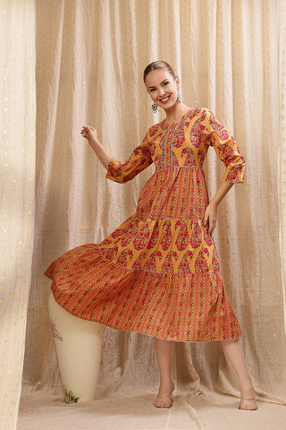 Styled look of the Ethnic Cotton Tiered Kurti for Feeding Kurti with matching pants and accessories.