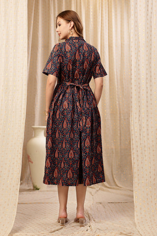 Close Up of Cotton Fabric Detail on Deep Navy Zipless Maternity Lapel Dress with Pockets