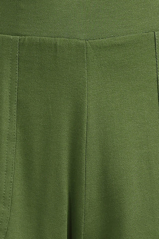 Green Mid-Rise Maternity Shorts (Pregnancy & Postpartum)