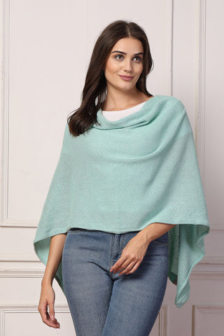 https://houseofzelena.com/products/minty-mornings-honeycomb-feeding-nursing-cover