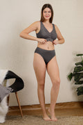 Ash Cotton Bra; cotton fabric is absorbent, allowing skin to breathe freely.