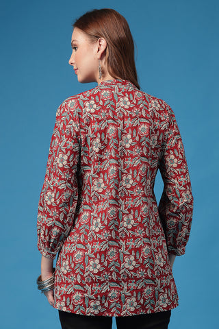 Multi Feeding Top; zipless access ensures simple and quick nursing.