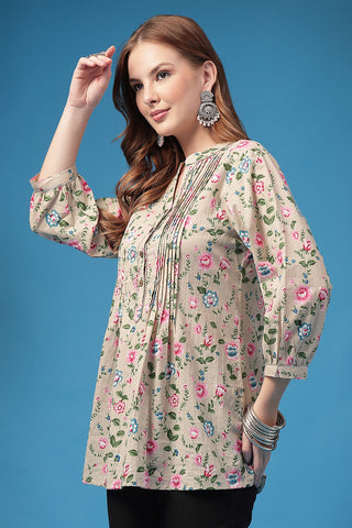 Light Pink Top print; all over pattern enhances the garment design.