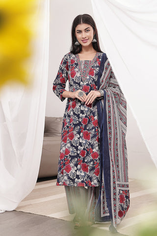 High-quality image of the Cotton texture and finish of the Navy Blue 100% Kurta Set.