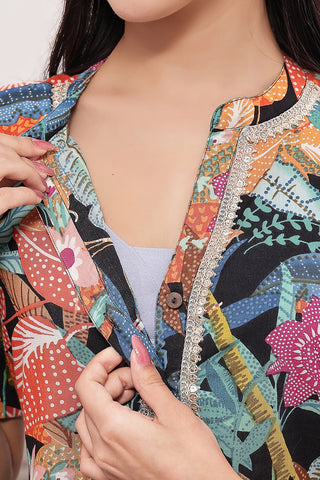 Side Profile of Black Nursing Dress showing Feeding Zips & Pockets & Fit