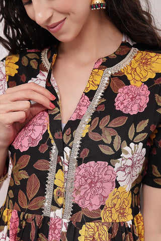 Side Profile of Wine Nursing Dress showing Feeding Zips & Pockets & Fit