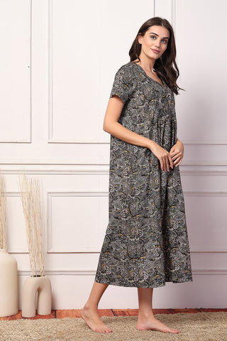 Whispering Petals Cotton Maternity Feeding Maxi