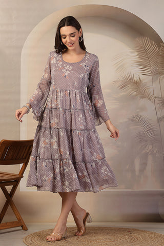 https://houseofzelena.com/collections/maternity-dresses/products/blush-floral-printed-maternity-feeding-tiered-dress