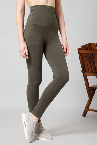 https://houseofzelena.com/collections/maternity-active-wear/products/247-mom-avocado-high-waisted-maternity-trouser-with-pockets