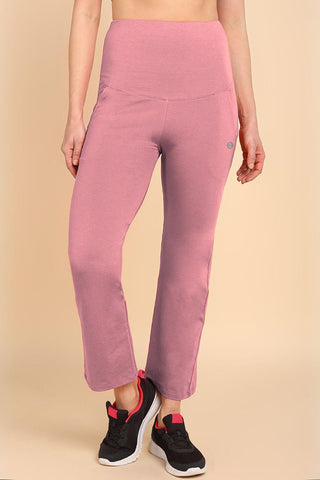 https://houseofzelena.com/products/247-zactive%E2%84%A2-deep-salmon-maternity-trousers-pregnancy-postpartum