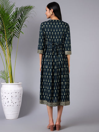 Evergreen Elegance Maternity Dress with Pockets - House Of Zelena