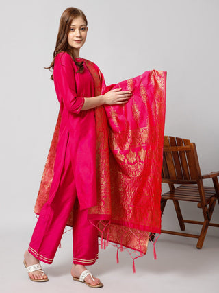 Roseate Pink Maternity Suit Set with Dupatta and Pocket - House Of Zelena